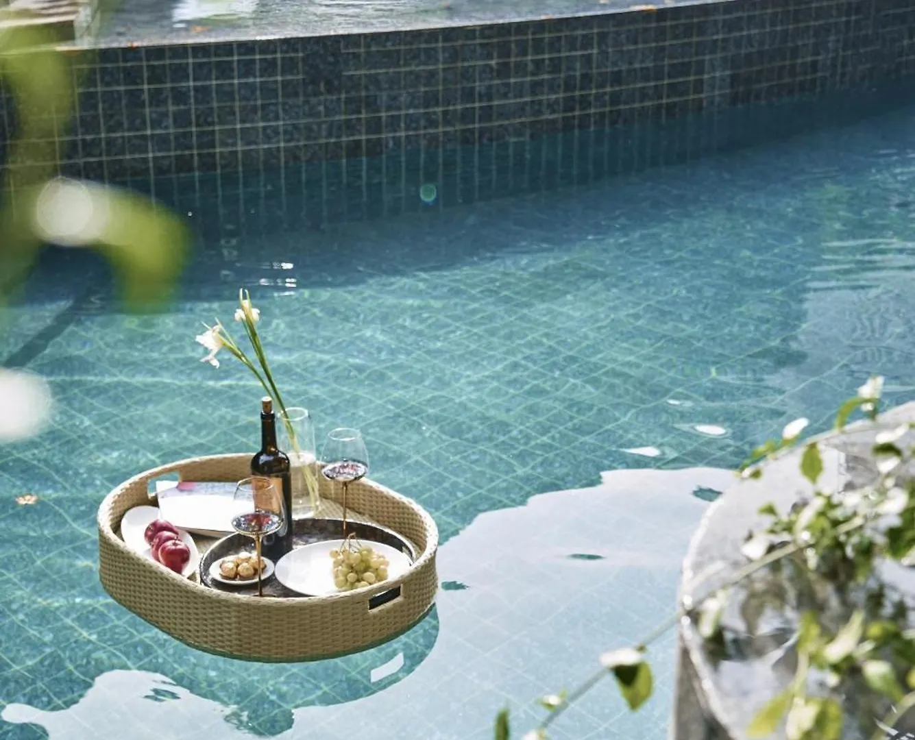 Luxury 2 Or 3Br Apartment In Dist 1 N Pool, Gym, Airport Pickup Ho Chi Minh City Vietnam
