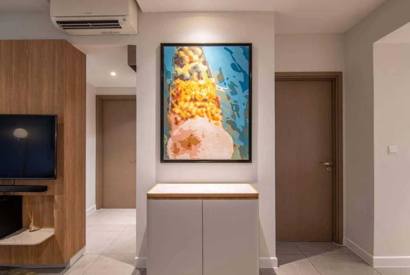 Luxury 2 Or 3Br Apartment In Dist 1 N Pool, Gym, Airport Pickup Ho Chi Minh City