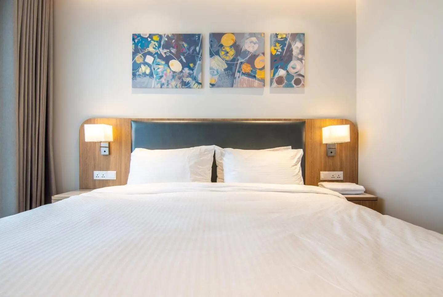 Luxury 2 Or 3Br Apartment In Dist 1 N Pool, Gym, Airport Pickup Ho Chi Minh City 0*,