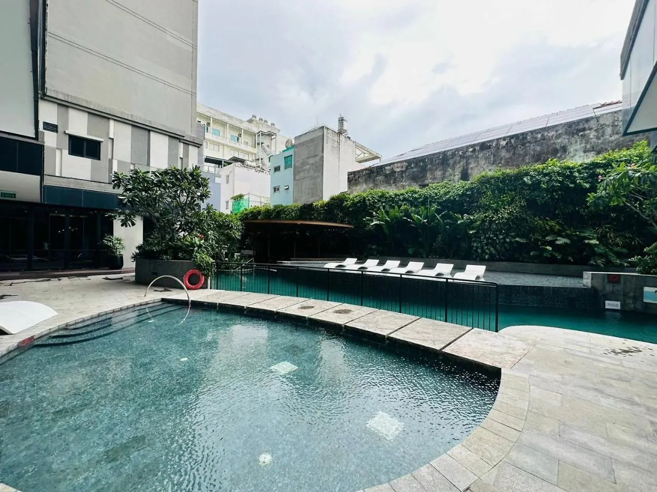 Luxury 2 Or 3Br Apartment In Dist 1 N Pool, Gym, Airport Pickup Ho Chi Minh City
